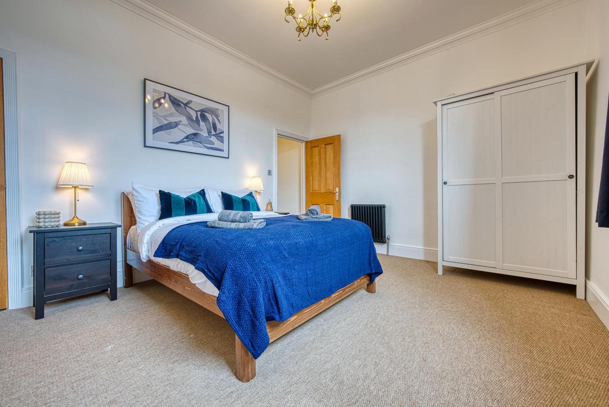 2-Bedroom Stunning, Modern & Spacious Apartment, Near Ocean Village, Central Southampton - Plenty Of Parking - By Blue Puffin Stays Екстер'єр фото